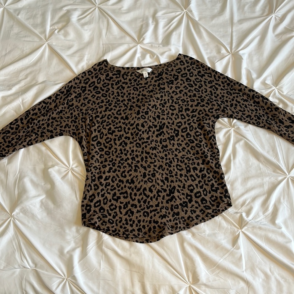 Cheetah sweater
